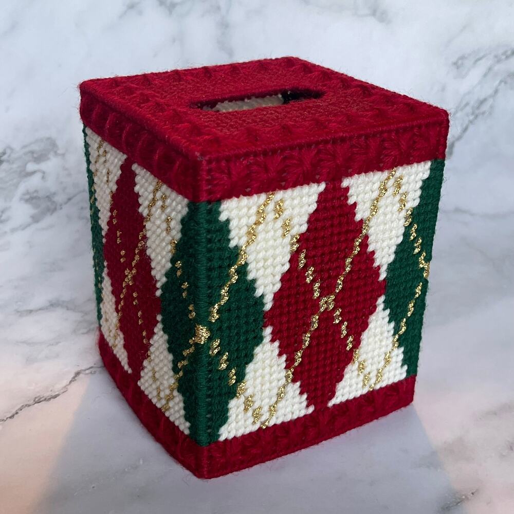 Vintage Christmas Argyle Plastic Canvas Tissue Box Cover Handmade Needlepoint